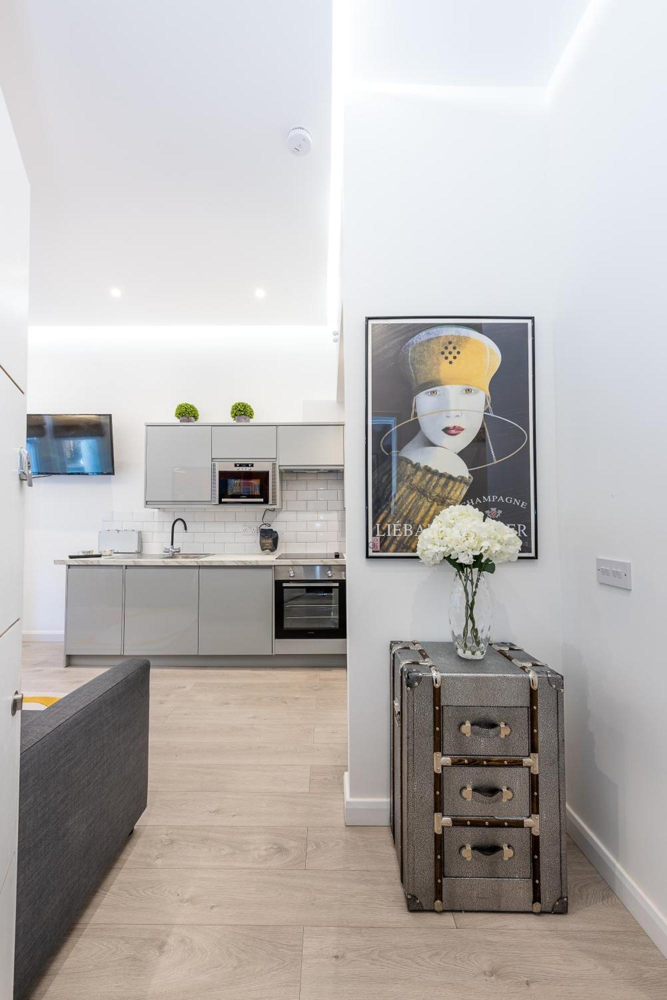 Апартаменти Casa Italia Near Kings Road In Chelsea With Wifi & Washing Machine Лондон Екстер'єр фото