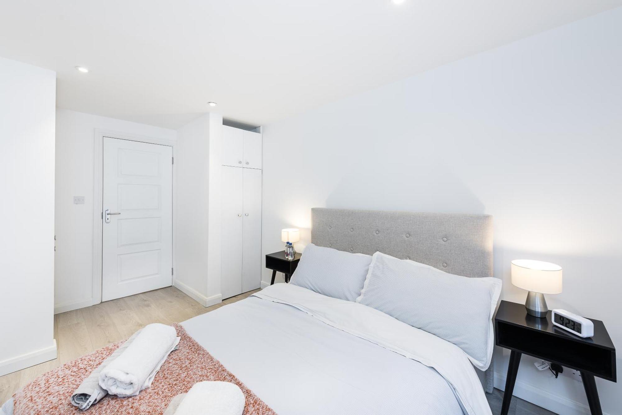 Апартаменти Casa Italia Near Kings Road In Chelsea With Wifi & Washing Machine Лондон Екстер'єр фото